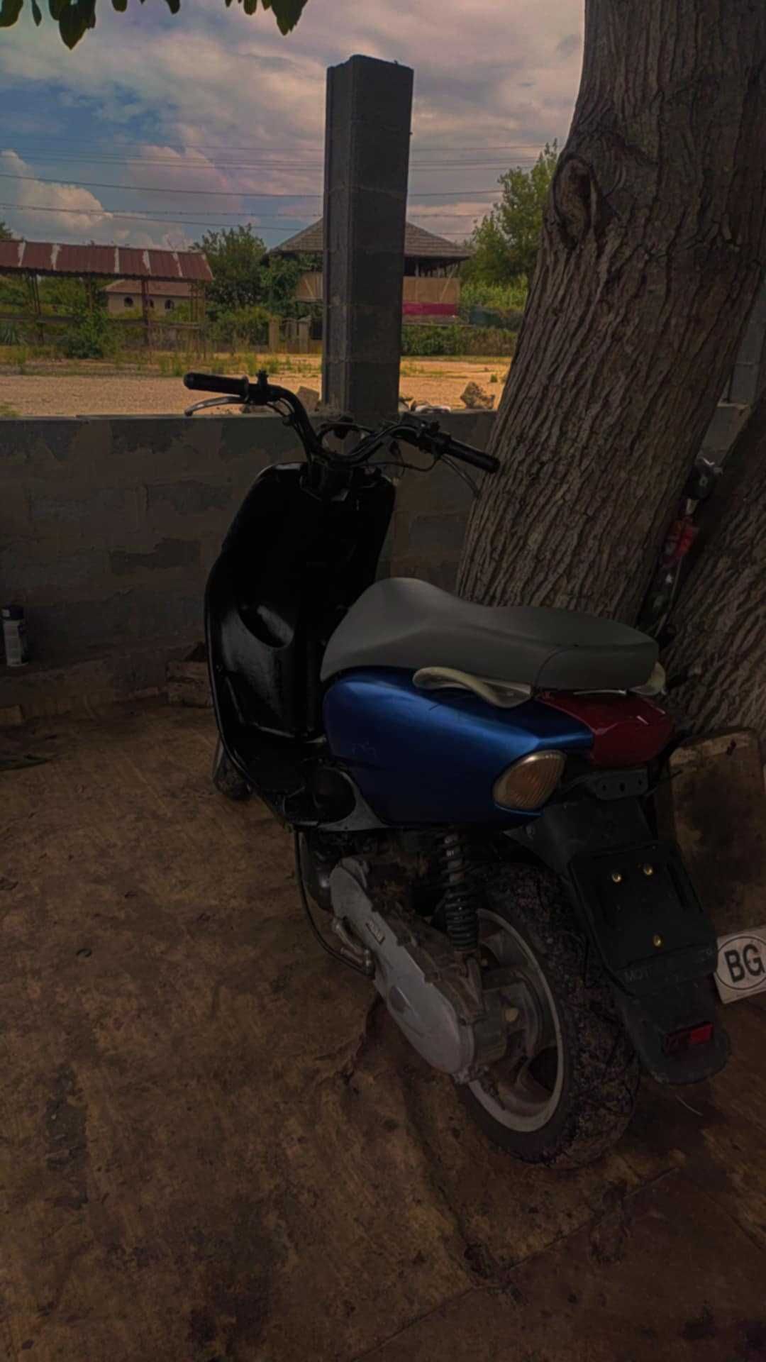 Yamaha neos 2003г. 70сс