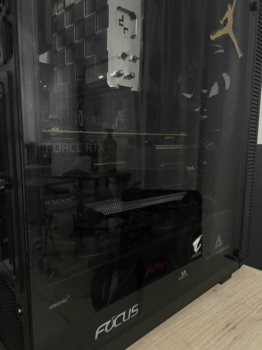 Vand setup  gaming, pret negociabil