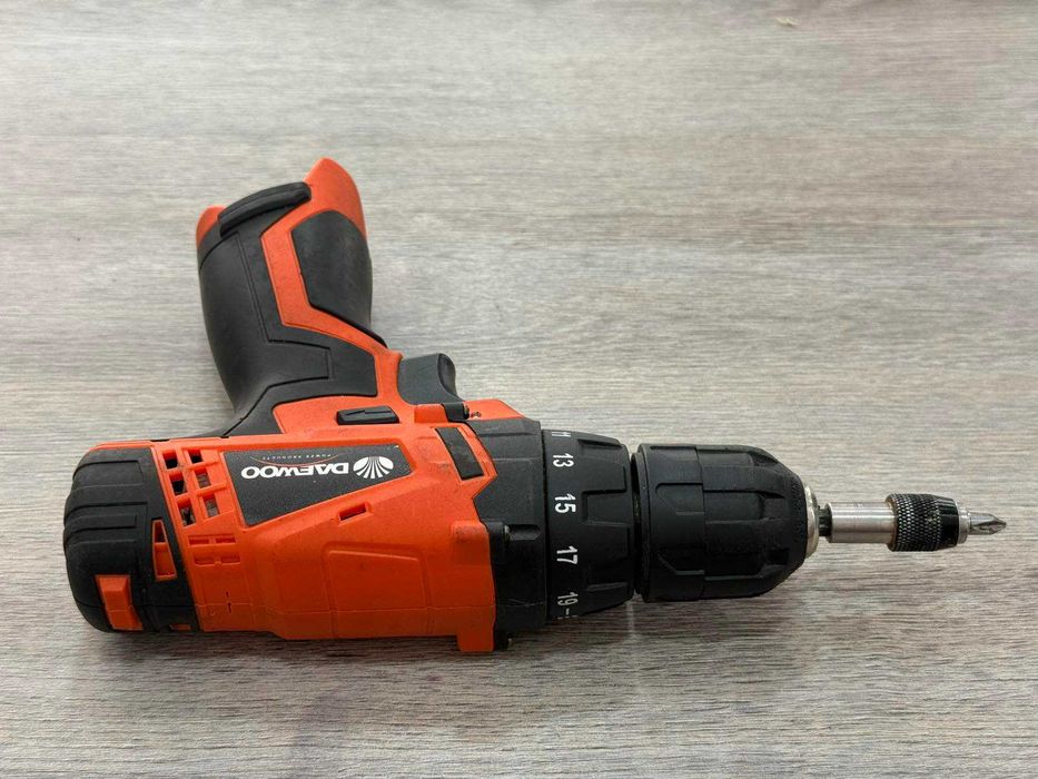 Акумулаторен винтоверт DAEWOO DALD1210