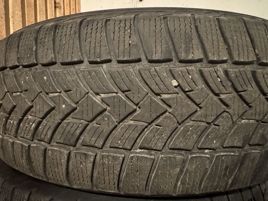 Anvelope 235 45 R18  dot 2022