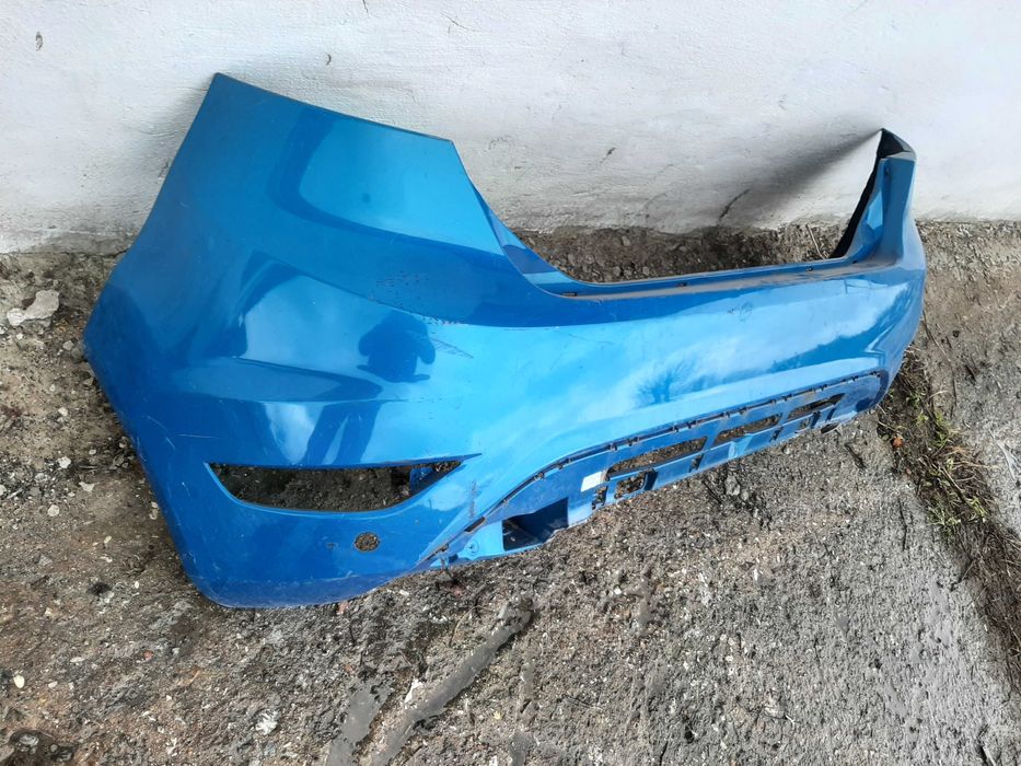 Задна броня за Форд Фиеста Ford Fiesta 2008-2013г 3бр