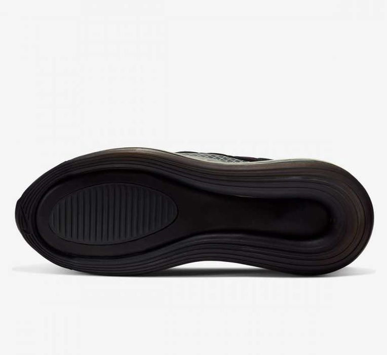 NIKE Спортни обувки MX-720-818 в черно