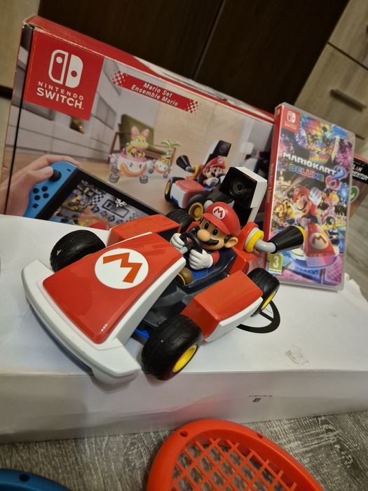 Nintendo Switch jocuri Mario Kart Minecraft Odyssey