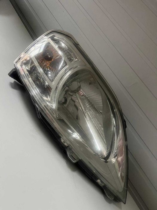 Far dreapta Dacia Logan 2008 2012