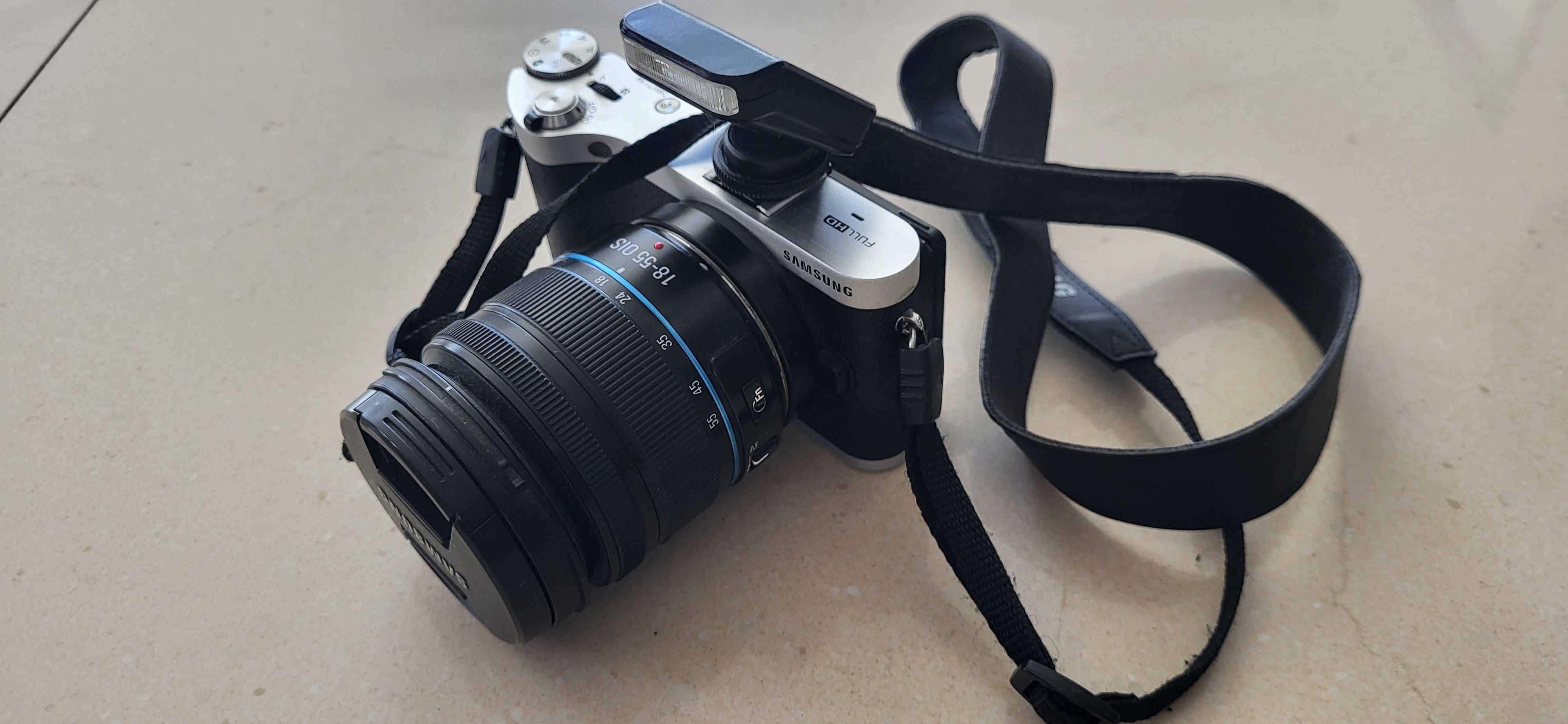 Samsung NX300, 20.3MP, Wi-Fi