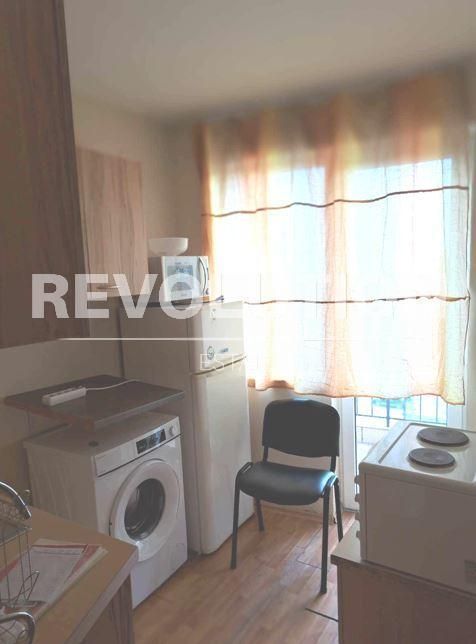 Дава се под наем Двустаен апартамент в Варна, Левски - 67 кв.м за 400 € - Снимка #2