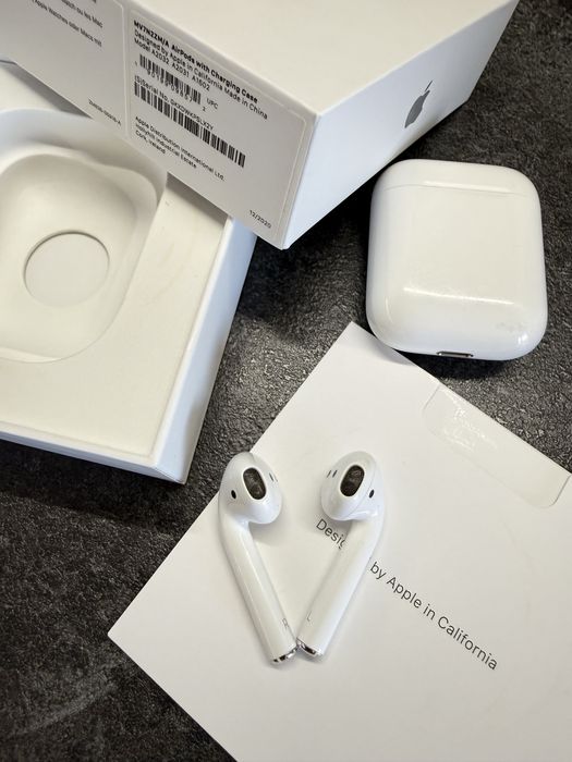 Airpods 1st generation