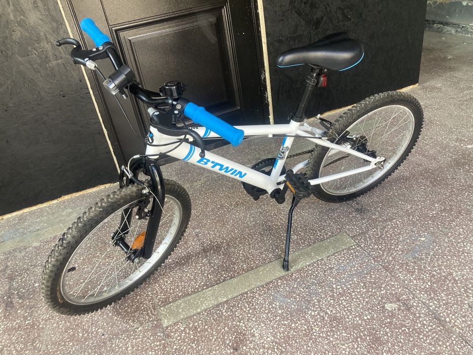Bicileta Copii B’Twin Racing Boy cu roti de 20” varsta 6-9Ani