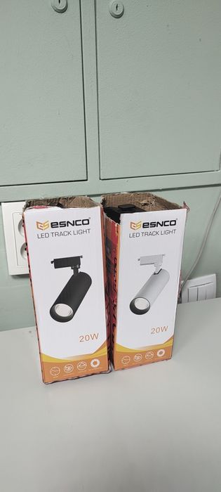 Продается светильники