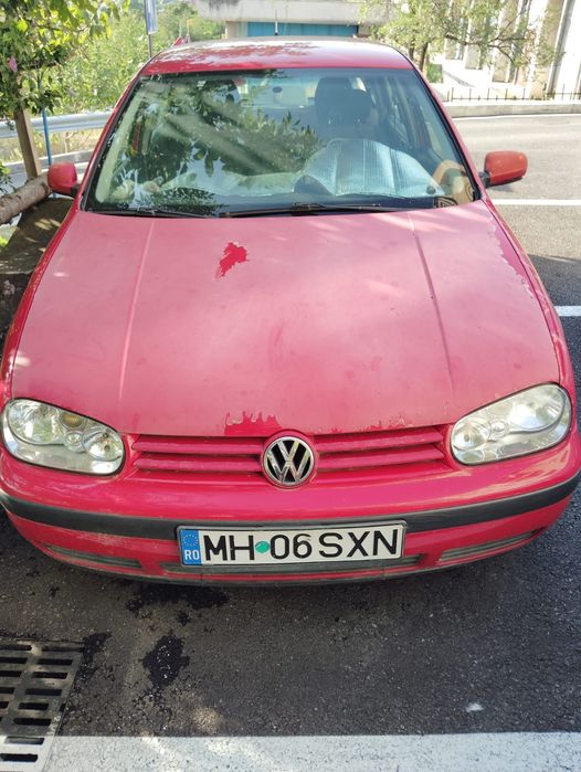 Vînd Golf 4, an 2000, instalație GPL