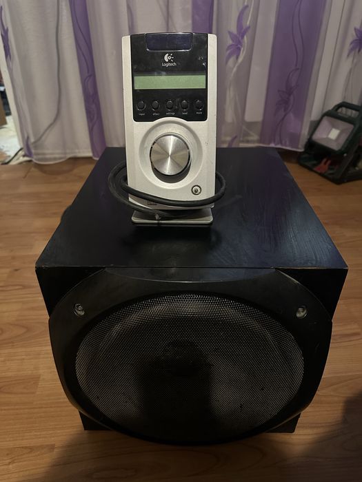Subwoofer logitech z5500