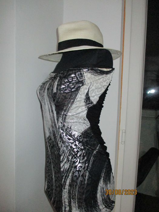 Rochii  sexy , modele  diferite