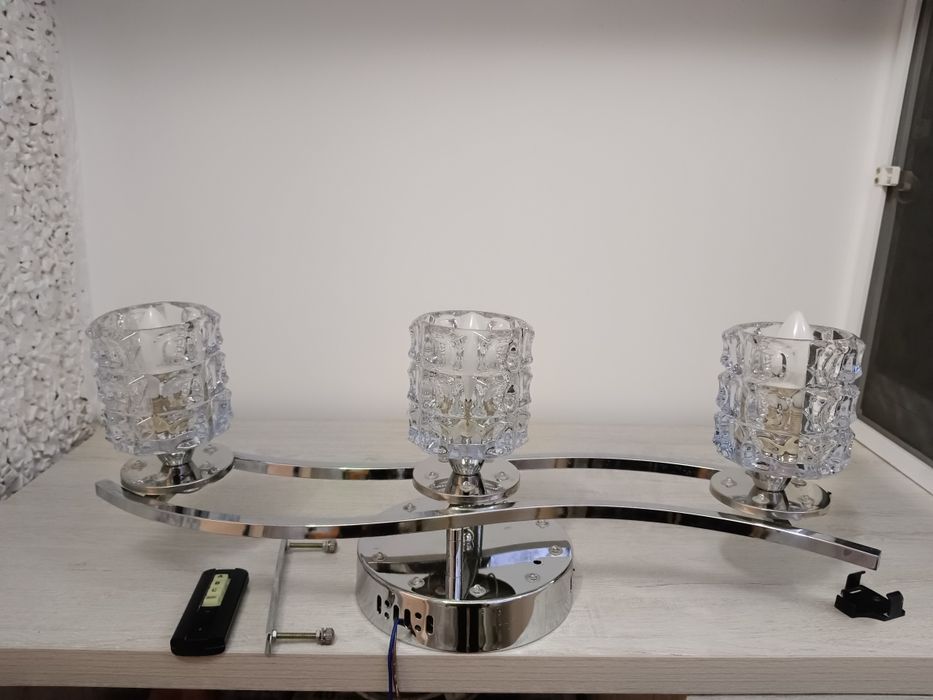 Светильник потолочный