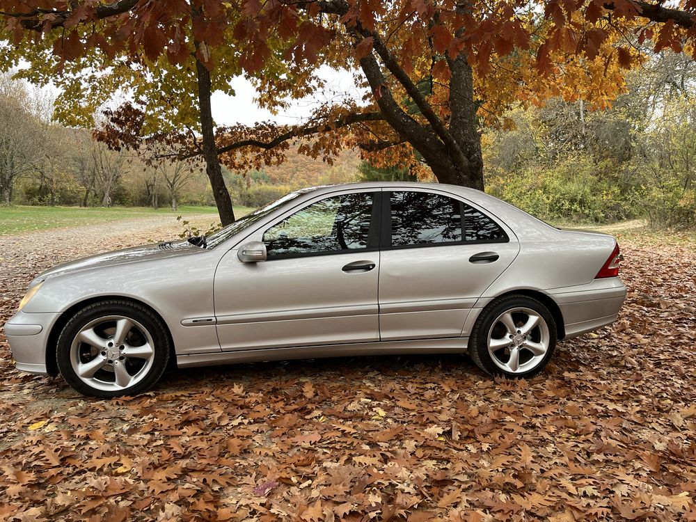 Mercedes-Benz C200 CDI Facelift – 2004 г.