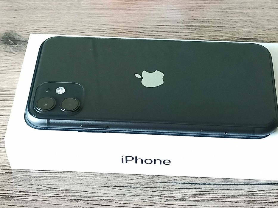 Обмен iPhone 11, 128 ГБ, Чёрный, (MHDH3)