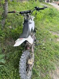 Cross 125 automat