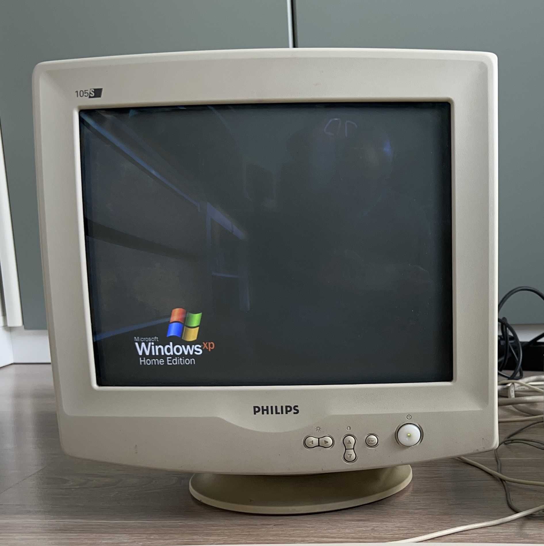 Монитори кинескоп CRT 15" Philips, ViewSonic