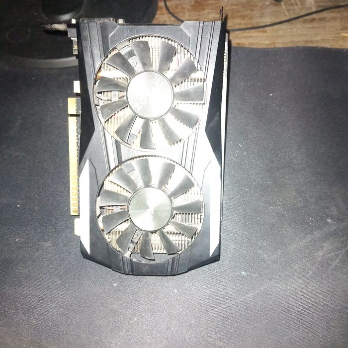 Видео Карта за Игри и Монтаж Gtx 1050 ti OC ЗАИНТЕРЕСОВАНИТЕ ДА ПИШАТ