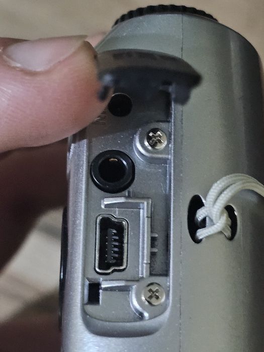 Дигитална камерка Canon PowerShot A1200 – 12.1 MP, с подарък SD карта