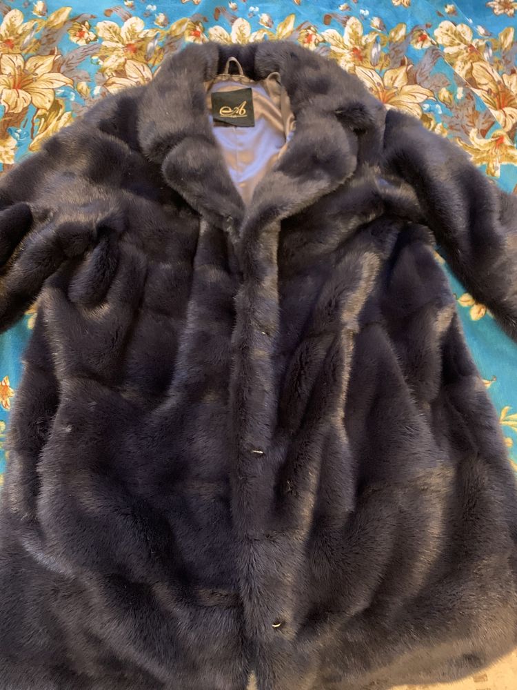 Продам шубу 44-46 р