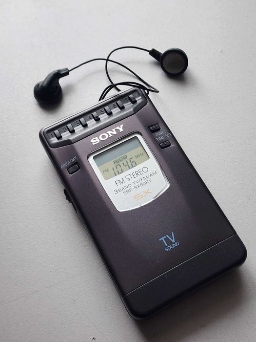 Карманный радио приемник Sony
