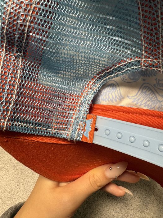 Шапка с козирка von dutch