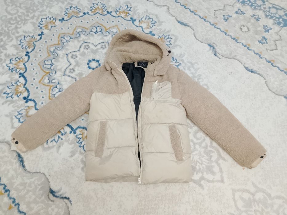 Продам Мужскую зимную куртку.