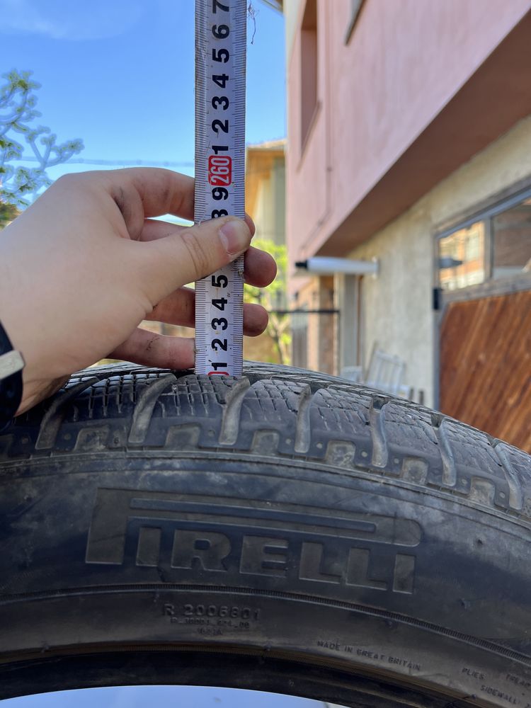 Зимни гуми Pirelli Scorpion