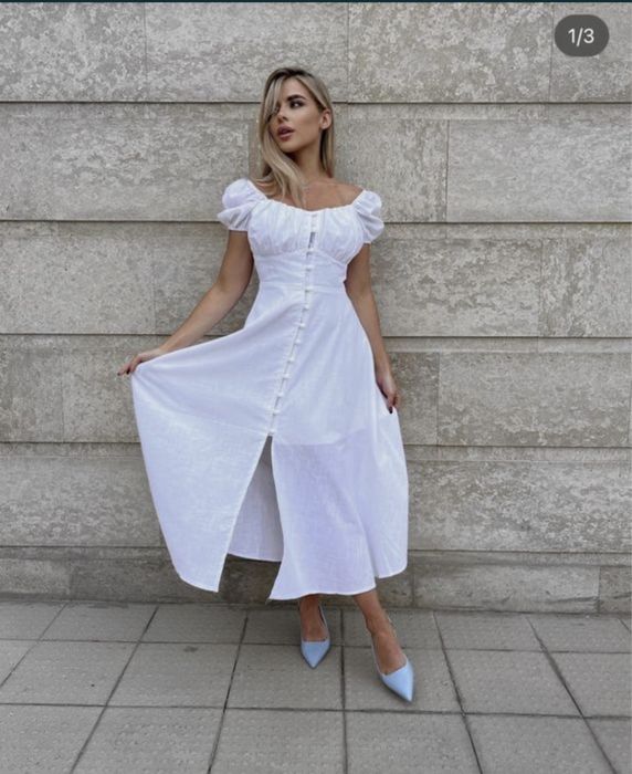 Продам новые платья