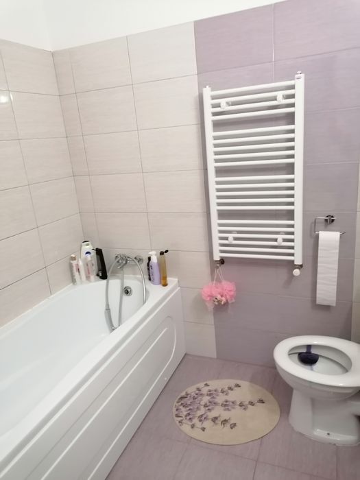 De vânzare apartament 2 cam 64mp decomandat