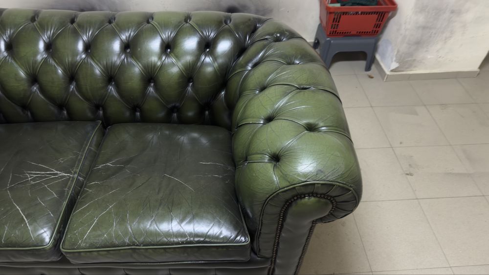 диван честърфийлд естествена кожа