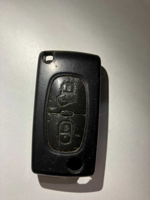 Carcasa + placa baza Cheie Peugeot, cod CE0536