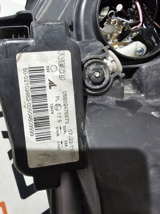 Far dreapta Iveco Daily dupa 2014 cod 05802476873