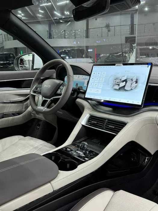 BYD song plus champion smart