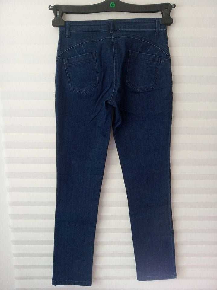 Новые женские джинсы. Итальянский бренд CONTE OF FLORENCE