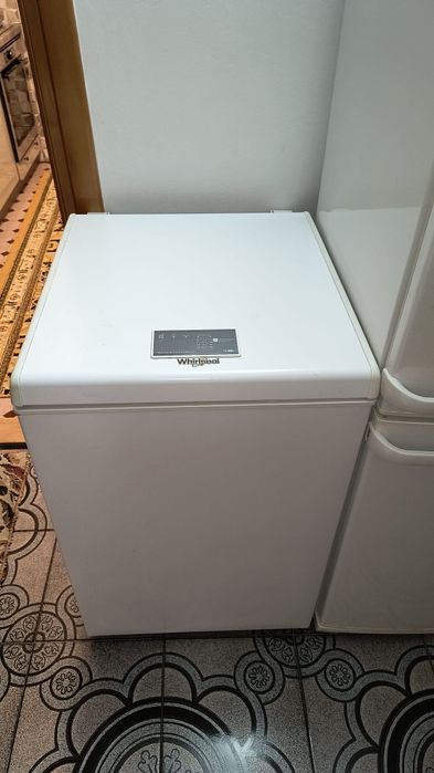 Lada frigorifica whirlpool 132litri