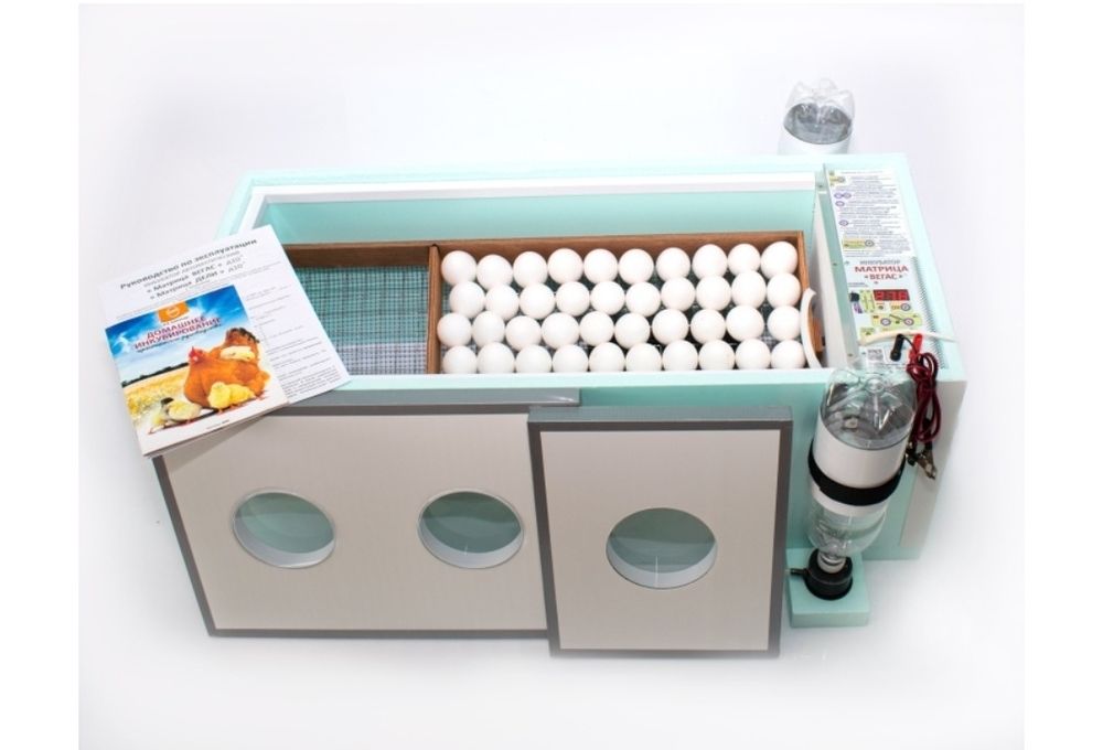 Инкубатор новый 90 яйцо