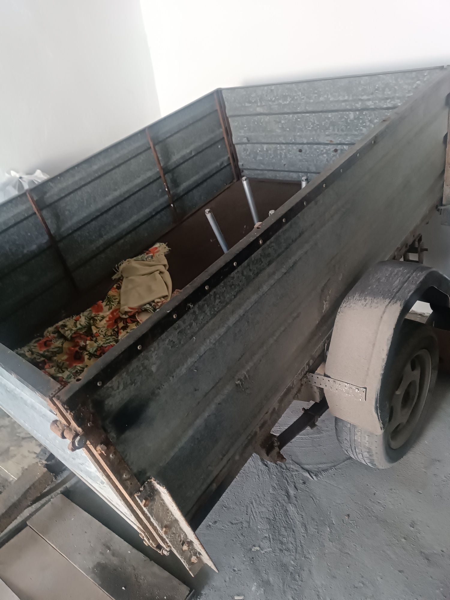 Продам прицеп курганский в хорошем состоянии