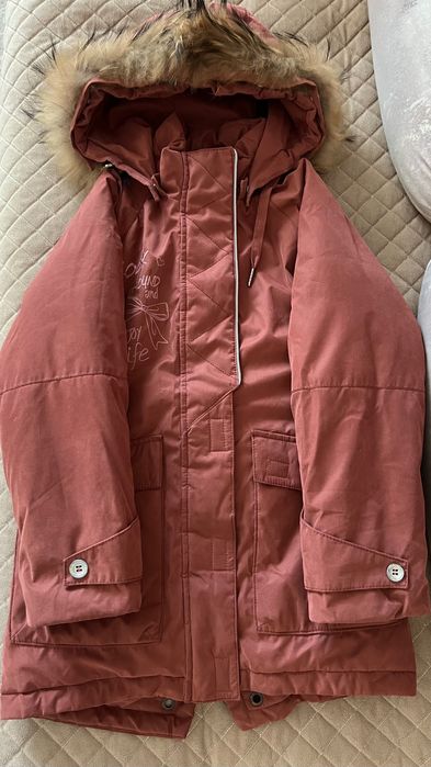 Куртка зимняя для девочки 7-8-9 лет