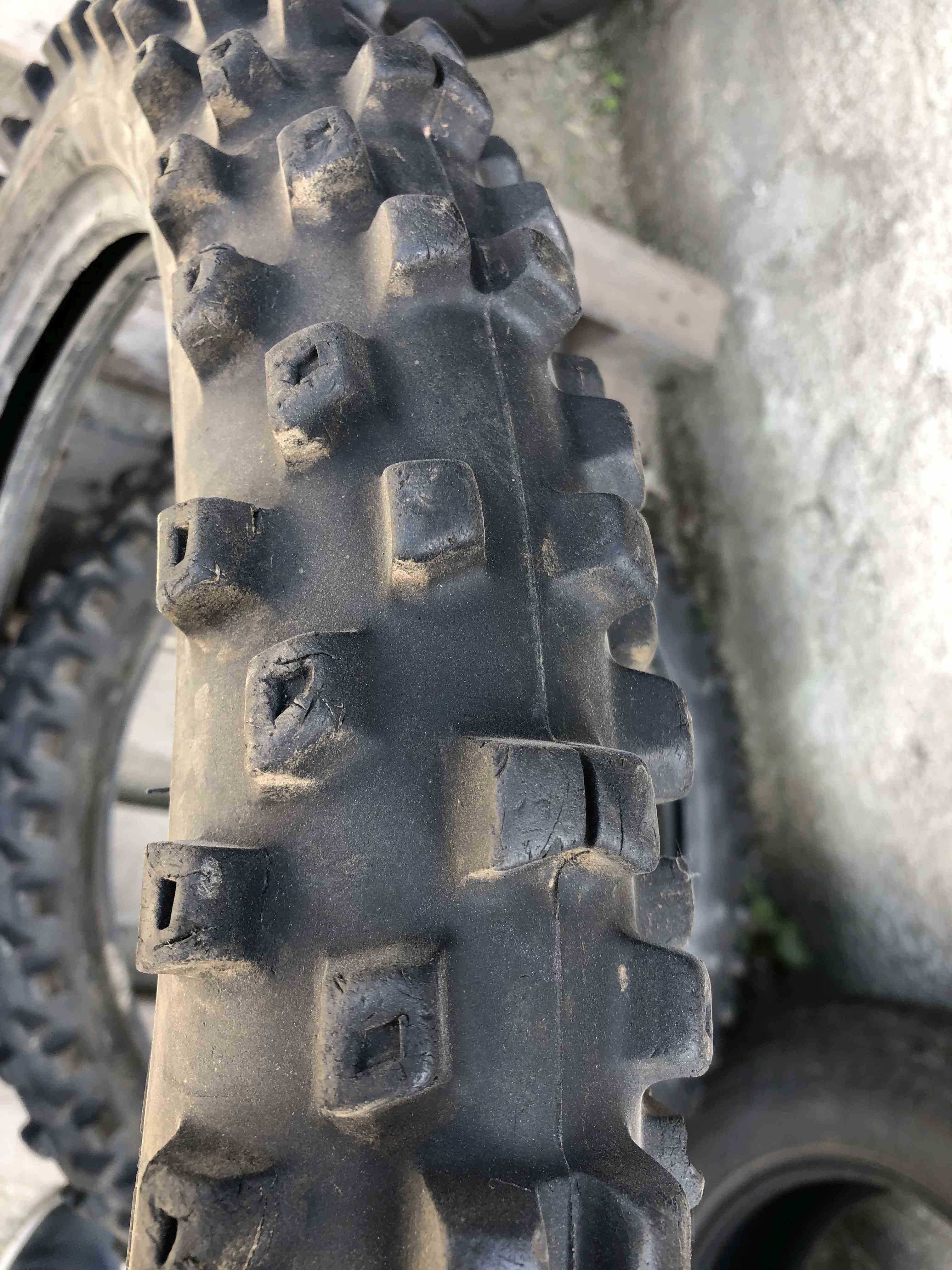 Anvelopa Vara 80/100-21 BRIDGESTONE Battlecros X20F 51M - 923