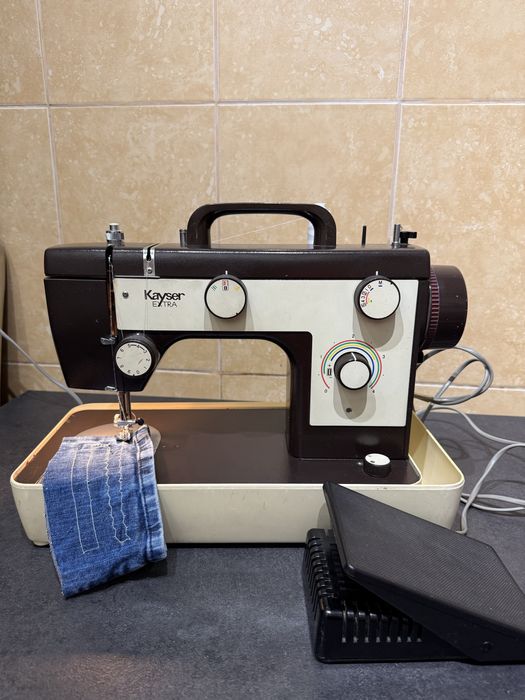 Masina de cusut PFAFF KAYSER componente din metal