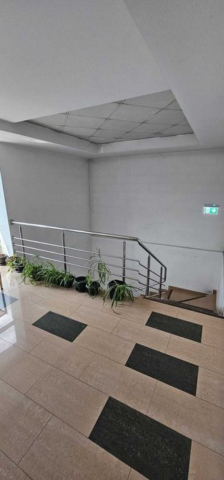 Spațiu premium de birouri – etaj complet disponibil acum