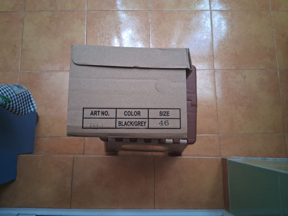 Маратонки с велкро нови