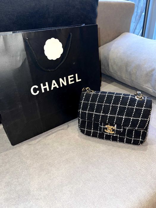 чисто нова чанта черна на шанел уникален подарък дамска chanel