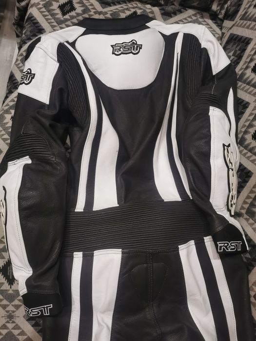 мото екип RST размер 46 55кг 165см