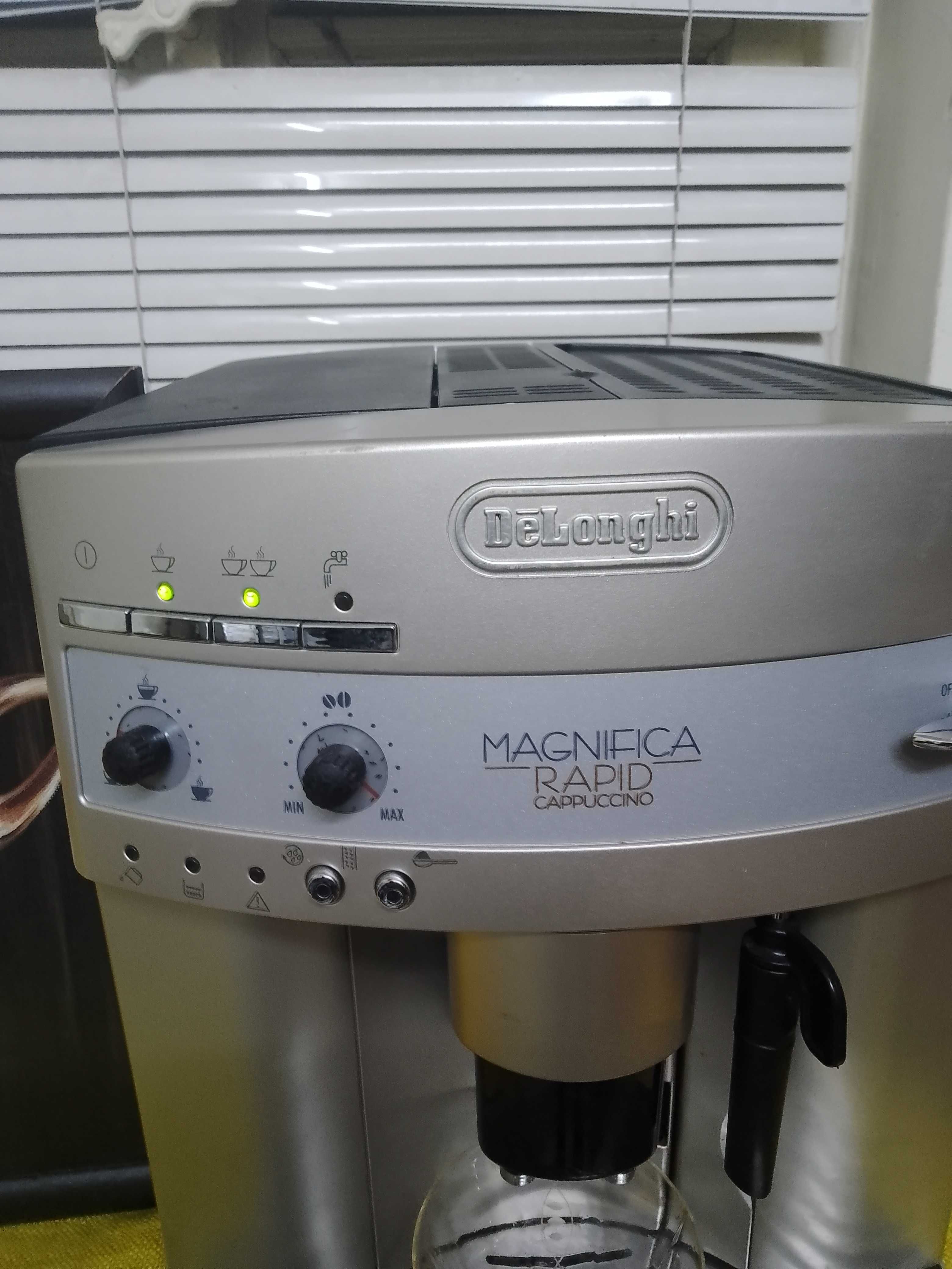 Кафе машина DeLonghi MAGNIFICA Rapid Cappuccino