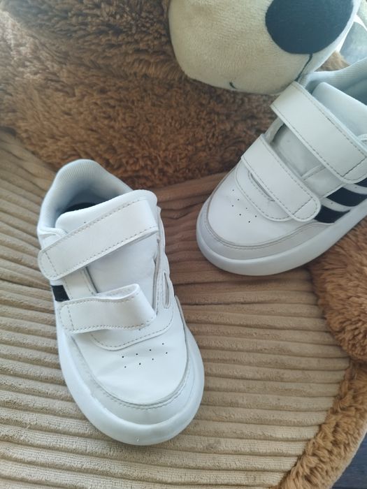 Încălțăminte adidas unisex