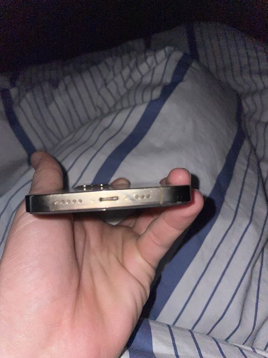 Iphone 12 pro gold