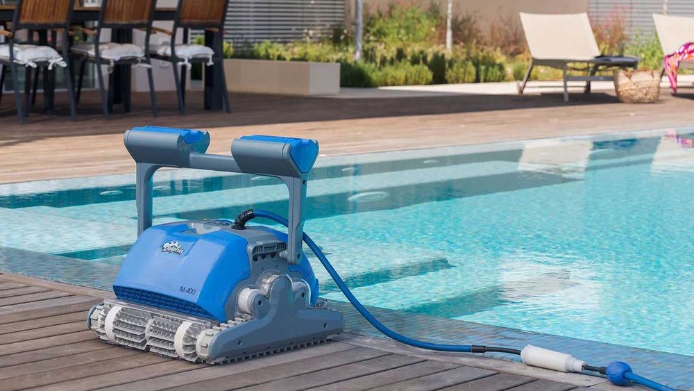 Robot aspirator piscina Maytronics Dolphin Supreme M400