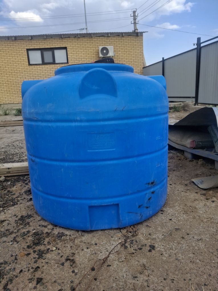 Продам бочку б/у